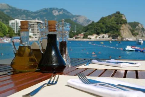 Table in restaurant with sea view Foto stock