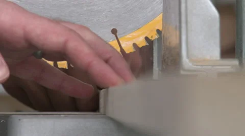 Table Saw  Vídeos de archivo 57713482