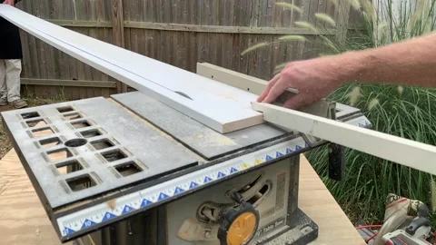 Table Saw Vidéo 133505513