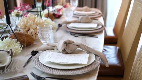 Table served with crockery and decorations Stock-Footage 140517692