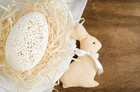 Table Setting for Easter Celebration. Carved Egg. Stock-Fotos