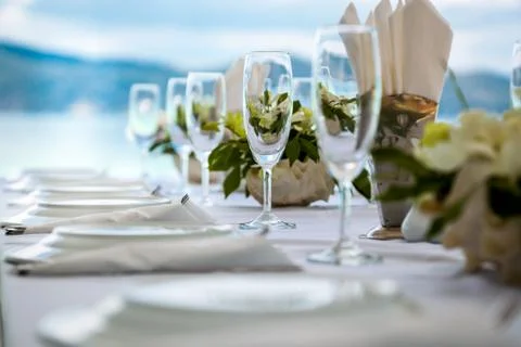 Table setting for an event party or wedding reception at the beach Stock Photos