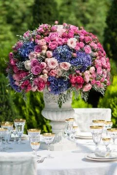 Table setting at a luxury wedding reception Stock Photos