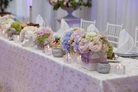 Table setting at a luxury wedding reception Stock-Fotos