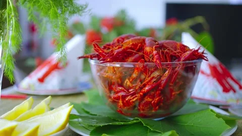 Table setting, river crabs, having wine 스톡 동영상 159850418