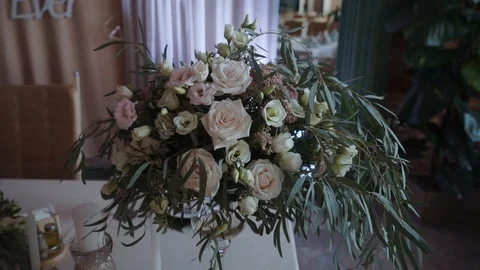 Table setting roses. Luxury wedding decoration Stock Footage 104759630