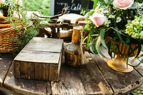 Table setup, wedding guest table, reception layout vintage and rustic Stock Photos