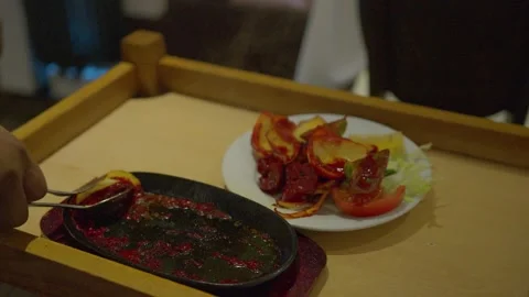 Table side service and preperation of high quality indian food Stock Footage 167267709