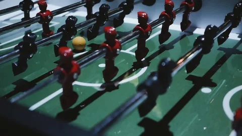Table soccer. Foosball. Vídeo Stock 98819732