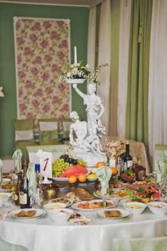 Table with statues made from plaster 7807. 스톡 사진