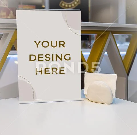 Table tent, menu holder, mockup psd PSD Template