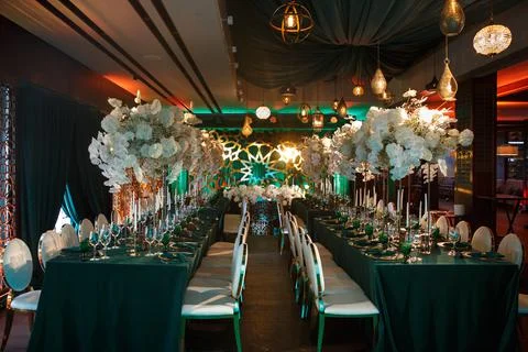 Tables set for wedding or another catered event dinner Stock-Fotos