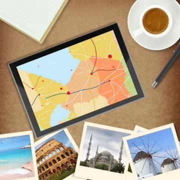 Tablet computer with gps map and photos of famous places Ilustración de archivo