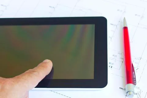 Tablet computer over engineering diagram Foto stock