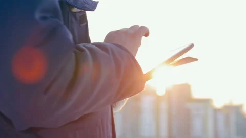 Tablet computer in workers arms Stock Footage 130854172