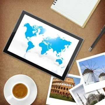 Tablet computer with world map and photos of famous places Ilustración de archivo