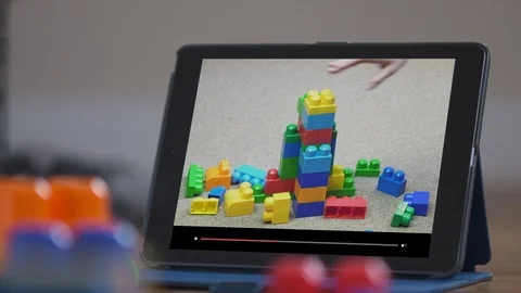 Tablet with instructional block building video  Stock Footage 85490187