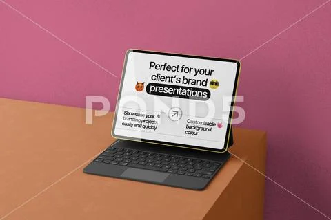 Tablet Keyboard Mockup Scene PSD 템플릿
