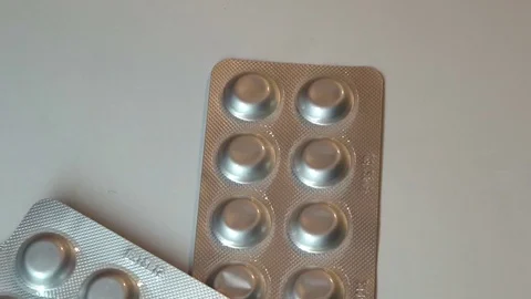 Tablet packaging in motion Stock Footage 95308040