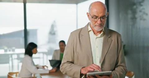 Tablet, scroll and mature man in office with research, business sustainabil.. Stock-Fotos