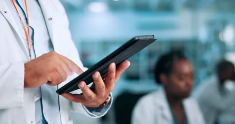 Tablet, search and hands of scientist in a lab for research, planning or pharma 스톡 동영상 270837923