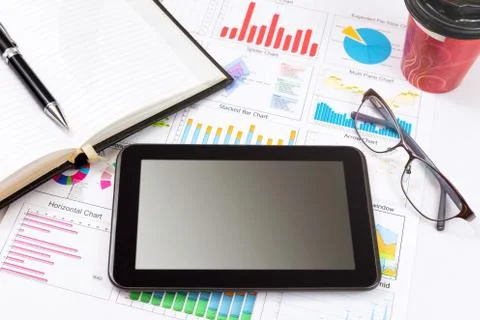 Tablet on working table. Foto stock