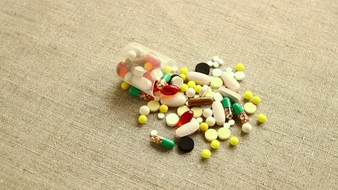 Tablets, measured glass. 스톡 동영상 85396211
