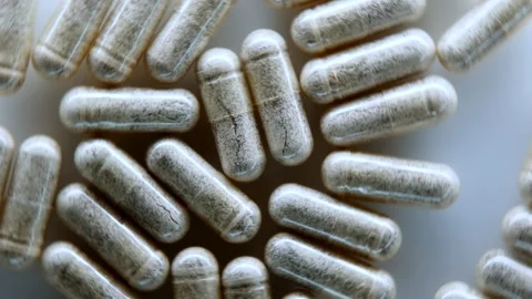 Tablets in a transparent shell with a clearly visible natural structure. Video stock 233246529