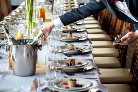 Tableware and table decorations at celebrations Foto stock
