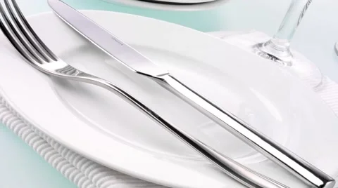 TABLEWARE IN CLOSE UP TRACKING SHOT OVERHEAD 動画素材 62233024