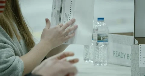 Tabulating votes during the USA 2020 election during a pandemic. Stock-Footage 143197372