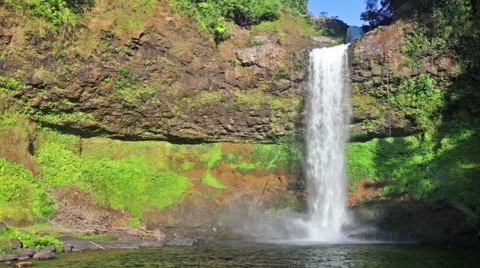 Tad E Tu Waterfall, Bolaven plateau, Pakse, Laos Stock-Footage 41291151