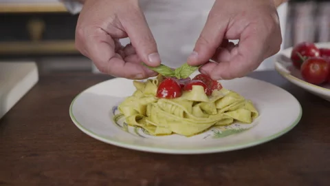 Tagliatelle pronte 動画素材 259922095