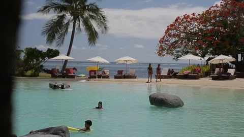 Tahiti Resort Pool Video stock 100983028