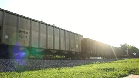 Tail end of train passing by Vídeo Stock 11412537