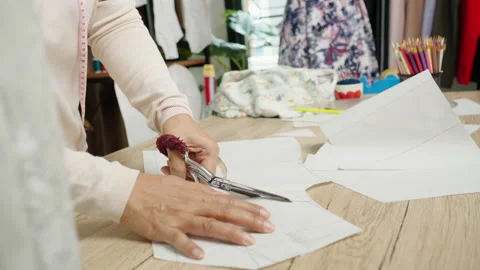 Tailor drawing Stock Footage 164654369