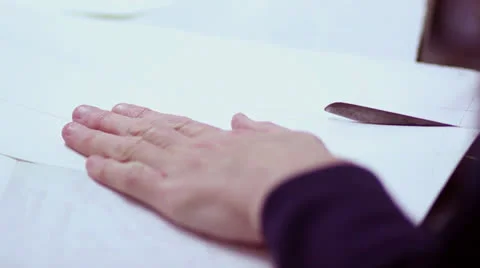 Tailor at work 스톡 동영상 24371995