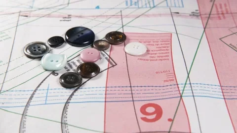 Tailoring accessories, buttons, patterns, on work table Видео 148181868