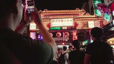 TAIPEI, TAIWAN Raohe night market Stock Footage