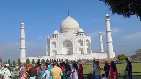 Taj Mahal Stock Footage 304494072