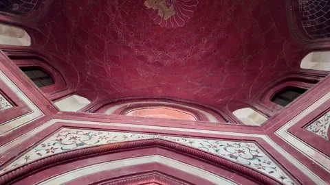 Taj Mahal interior ceiling dome architecture in Agra Uttar Pradesh Vidéo 346676025