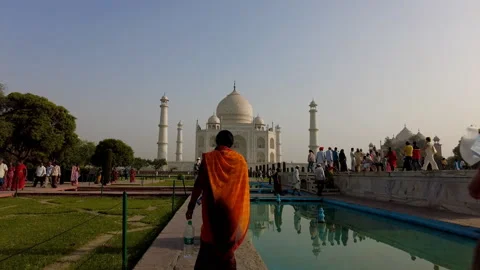 Taj Mahal view from front 動画素材 184329672