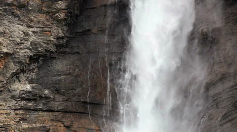 Takakkaw Falls 스톡 동영상 1018835