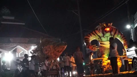 Takbir around Stock Footage 330184510