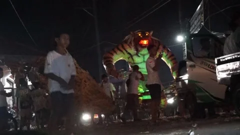 Takbir around Video stock 330184528