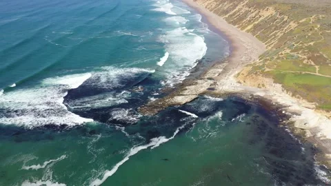 Take a Bird's-Eye View of Monte de Oro State Beach with Stunning Drone Footage Vídeo Stock 165190692