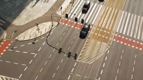 Take-off from a busy intersection in Warsaw Stock Footage 121979524
