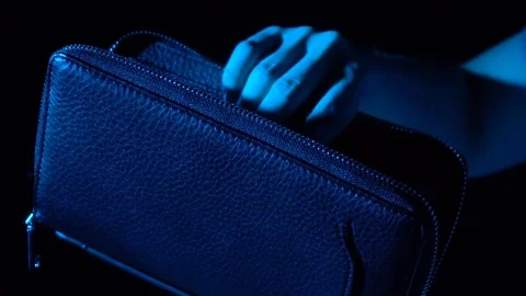 Take dollars from your wallet 動画素材 75283838