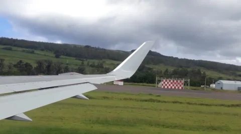 Take off from Easter Island, Rapa Nui Stock Footage 41248987