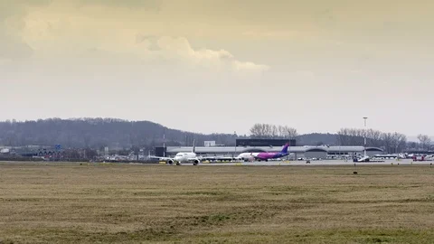 Take off 스톡 동영상 126318063